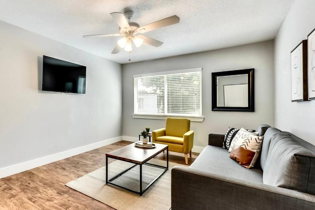 Bright And Cheerful Flat, Near Fair Park Apartment Dallas Exterior foto